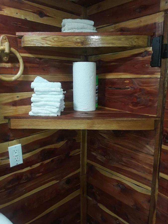 Amish Made Cedar Cabin With A Loft On A Buffalo Farm Close To The Buffalo River Marshall Exteriör bild
