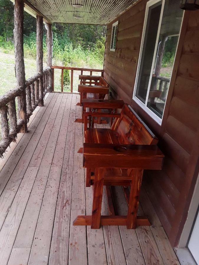 Amish Made Cedar Cabin With A Loft On A Buffalo Farm Close To The Buffalo River Marshall Exteriör bild